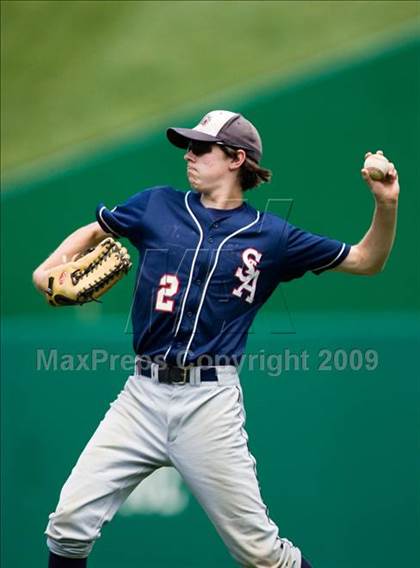 Thumbnail 2 in St. Albans vs. Gonzaga (Congressional Bank Classic) photogallery.