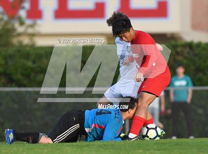 Thumbnail 1 in Lusher @ Archbishop Rummel photogallery.
