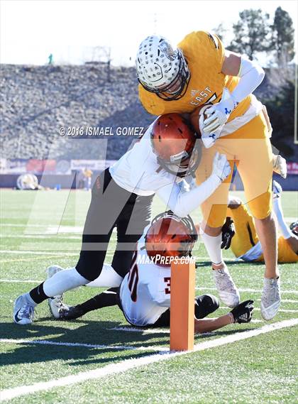 Thumbnail 2 in Erie vs. Pueblo East (CHSAA 3A Semifinal Playoff) photogallery.