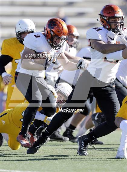 Thumbnail 3 in Erie vs. Pueblo East (CHSAA 3A Semifinal Playoff) photogallery.