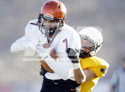 Thumbnail 1 in Erie vs. Pueblo East (CHSAA 3A Semifinal Playoff) photogallery.