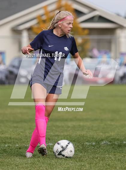 Thumbnail 3 in Post Falls vs Lake City (Districts)  photogallery.