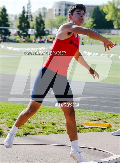 Thumbnail 1 in JV: Mountainside @ Westview (Shotput) photogallery.
