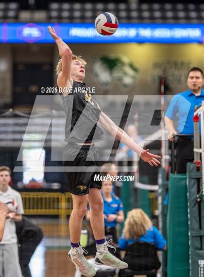 Thumbnail 1 in Bountiful vs. Maple Mountain (UHSAA 5A Semifinal) photogallery.