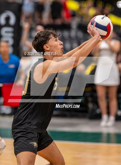 Thumbnail 3 in Bountiful vs. Maple Mountain (UHSAA 5A Semifinal) photogallery.