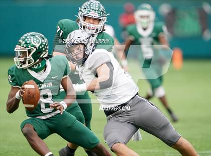 Thumbnail 2 in Guyer vs Arlington (UIL 6A Division 2 Area) photogallery.