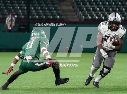 Thumbnail 1 in Guyer vs Arlington (UIL 6A Division 2 Area) photogallery.