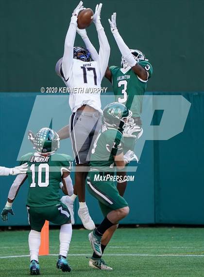 Thumbnail 2 in Guyer vs Arlington (UIL 6A Division 2 Area) photogallery.