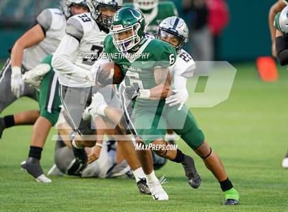 Thumbnail 2 in Guyer vs Arlington (UIL 6A Division 2 Area) photogallery.