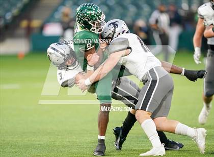 Thumbnail 1 in Guyer vs Arlington (UIL 6A Division 2 Area) photogallery.