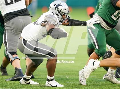 Thumbnail 2 in Guyer vs Arlington (UIL 6A Division 2 Area) photogallery.