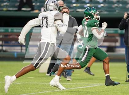 Thumbnail 1 in Guyer vs Arlington (UIL 6A Division 2 Area) photogallery.