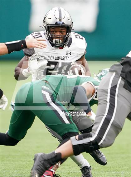 Thumbnail 3 in Guyer vs Arlington (UIL 6A Division 2 Area) photogallery.