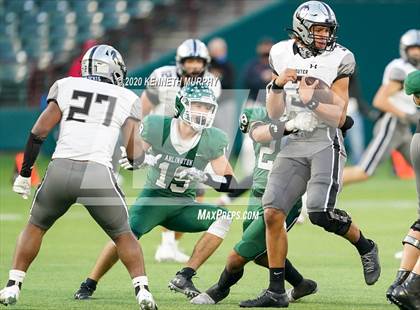 Thumbnail 3 in Guyer vs Arlington (UIL 6A Division 2 Area) photogallery.