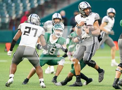 Thumbnail 2 in Guyer vs Arlington (UIL 6A Division 2 Area) photogallery.
