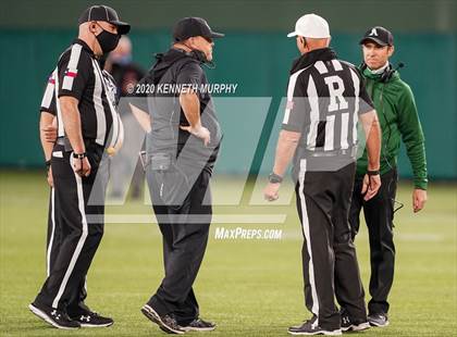 Thumbnail 1 in Guyer vs Arlington (UIL 6A Division 2 Area) photogallery.