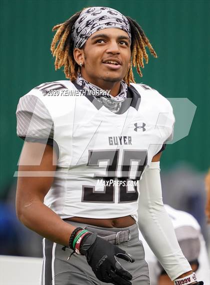 Thumbnail 2 in Guyer vs Arlington (UIL 6A Division 2 Area) photogallery.