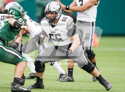 Thumbnail 1 in Guyer vs Arlington (UIL 6A Division 2 Area) photogallery.
