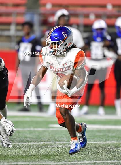 Thumbnail 3 in Millville vs Irvington (Rumble on the Raritan) photogallery.