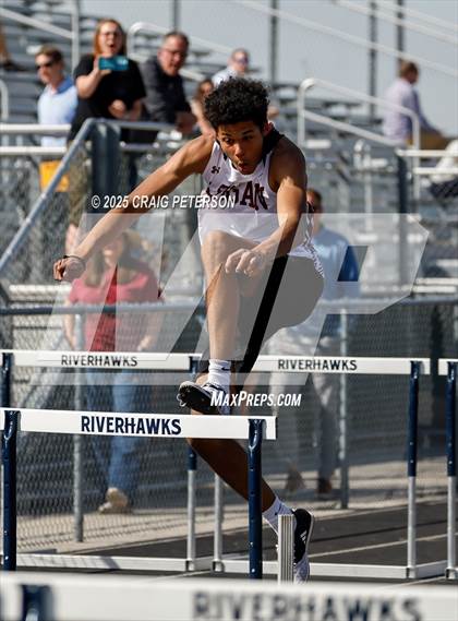 Thumbnail 1 in Green Canyon and Logan @ Ridgeline (100m Hurdles) photogallery.