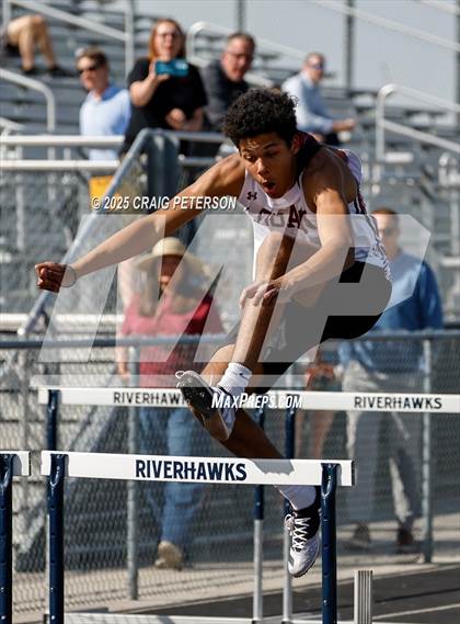 Thumbnail 2 in Green Canyon and Logan @ Ridgeline (100m Hurdles) photogallery.