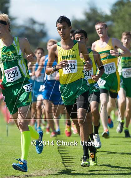 Thumbnail 3 in Stanford Invitational Boys 5K Division 3-5 Race photogallery.