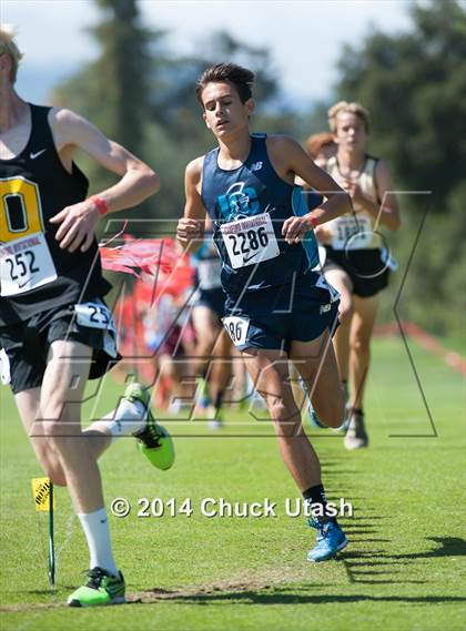 Thumbnail 2 in Stanford Invitational Boys 5K Division 3-5 Race photogallery.
