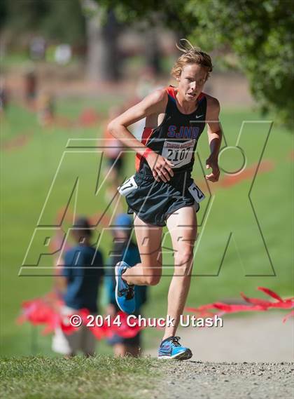 Thumbnail 1 in Stanford Invitational Boys 5K Division 3-5 Race photogallery.