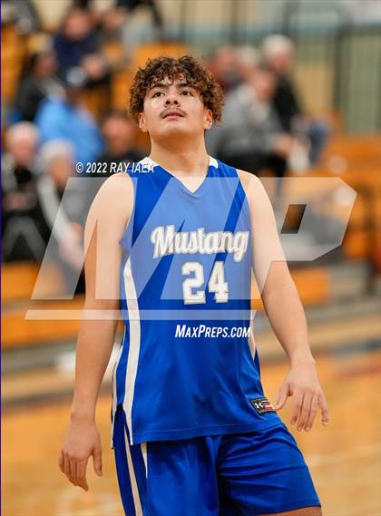 Thumbnail 2 in Mountain House vs Cosumnes Oaks (Running with the Pack Tournament) photogallery.