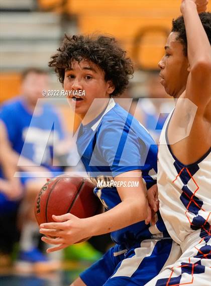 Thumbnail 2 in Mountain House vs Cosumnes Oaks (Running with the Pack Tournament) photogallery.