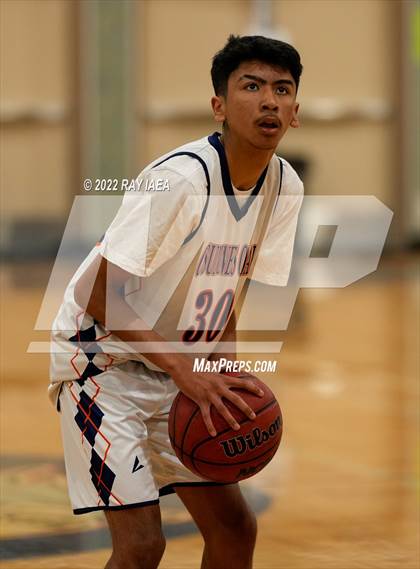 Thumbnail 2 in Mountain House vs Cosumnes Oaks (Running with the Pack Tournament) photogallery.