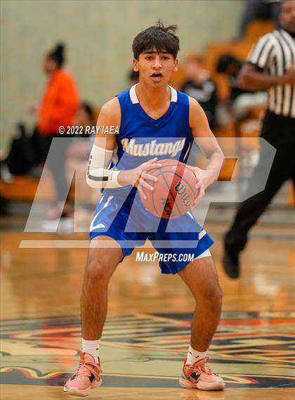 Thumbnail 3 in Mountain House vs Cosumnes Oaks (Running with the Pack Tournament) photogallery.
