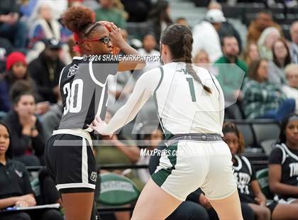 Thumbnail 1 in Duncanville @ Waxahachie photogallery.