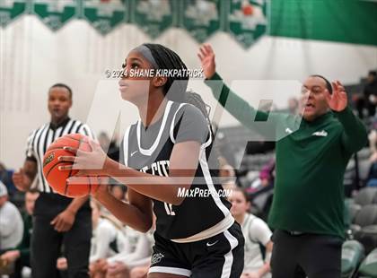 Thumbnail 1 in Duncanville @ Waxahachie photogallery.