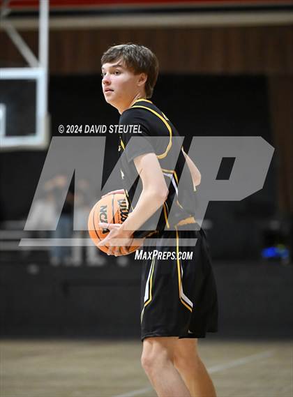 Thumbnail 1 in Delta vs. Johnson (Sac Adventist Holiday Invitational) photogallery.