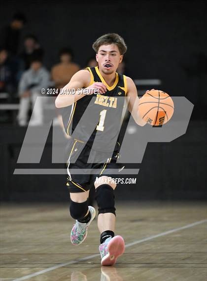 Thumbnail 1 in Delta vs. Johnson (Sac Adventist Holiday Invitational) photogallery.