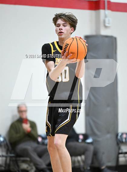 Thumbnail 3 in Delta vs. Johnson (Sac Adventist Holiday Invitational) photogallery.