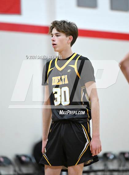 Thumbnail 3 in Delta vs. Johnson (Sac Adventist Holiday Invitational) photogallery.