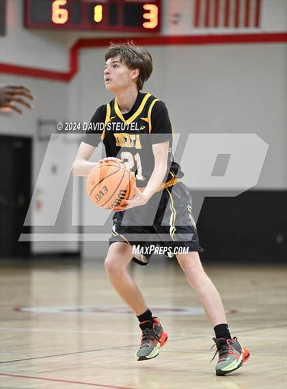 Thumbnail 3 in Delta vs. Johnson (Sac Adventist Holiday Invitational) photogallery.
