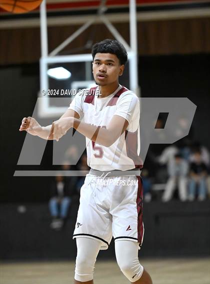 Thumbnail 1 in Delta vs. Johnson (Sac Adventist Holiday Invitational) photogallery.