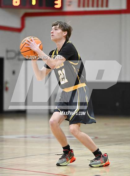 Thumbnail 1 in Delta vs. Johnson (Sac Adventist Holiday Invitational) photogallery.
