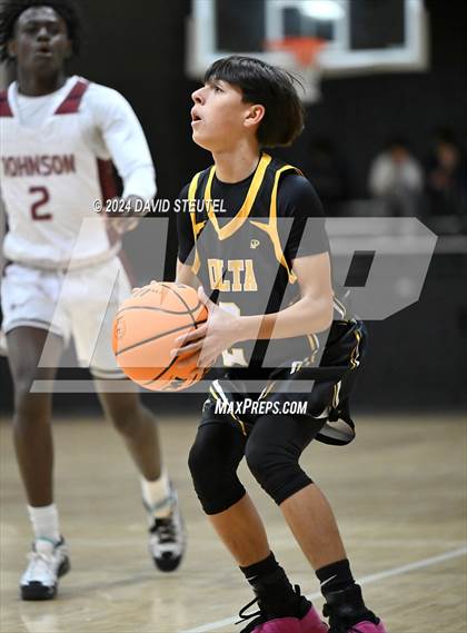 Thumbnail 2 in Delta vs. Johnson (Sac Adventist Holiday Invitational) photogallery.