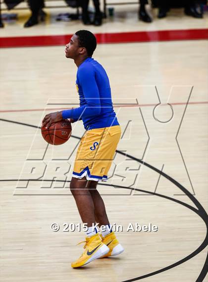 Thumbnail 2 in Simeon vs Rainier Beach (Hoophall West Invitational) photogallery.