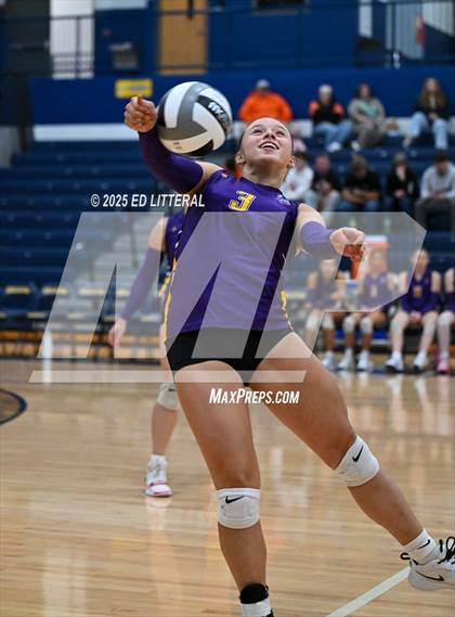 Thumbnail 3 in Valley vs Eastern (OHSAA Division VI District Championship) photogallery.