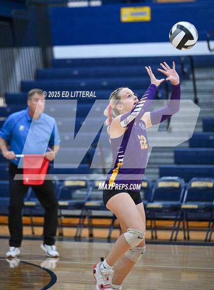 Thumbnail 3 in Valley vs Eastern (OHSAA Division VI District Championship) photogallery.