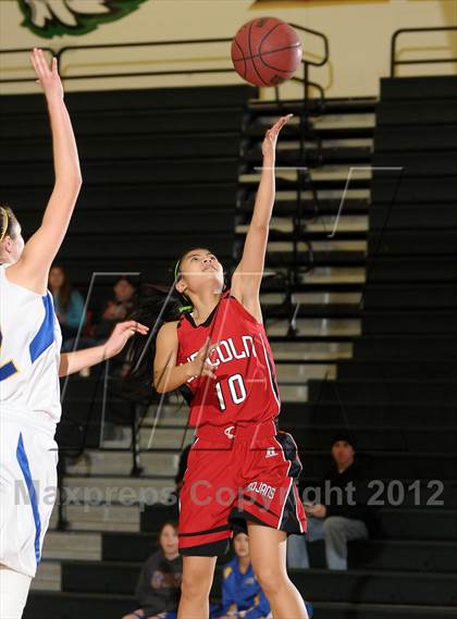 Thumbnail 2 in Lincoln vs. Linden (McNair Winter Shootout) photogallery.