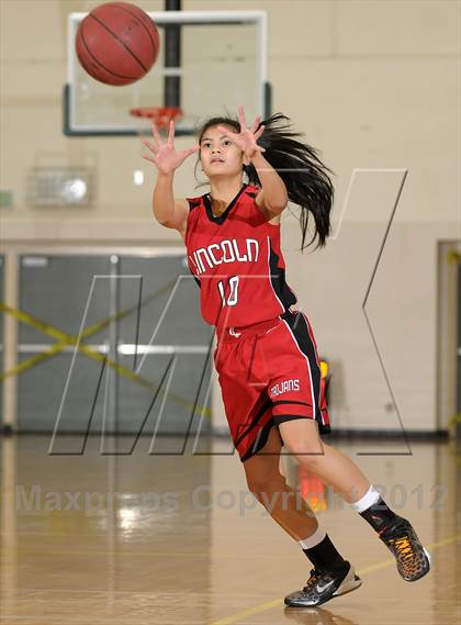 Thumbnail 1 in Lincoln vs. Linden (McNair Winter Shootout) photogallery.