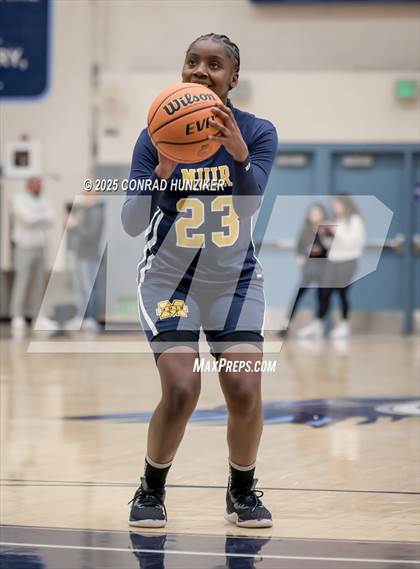 Thumbnail 2 in Muir @ Crescenta Valley photogallery.