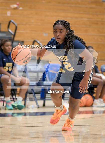 Thumbnail 1 in Muir @ Crescenta Valley photogallery.