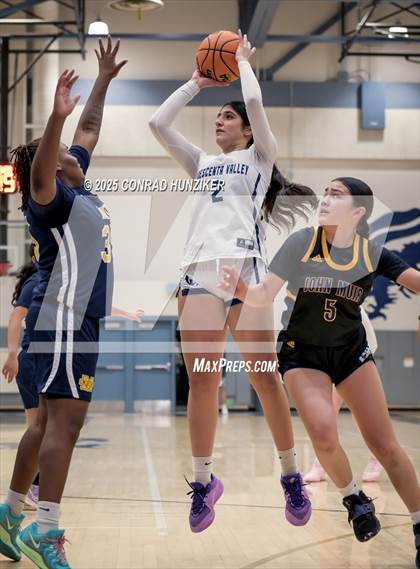 Thumbnail 2 in Muir @ Crescenta Valley photogallery.